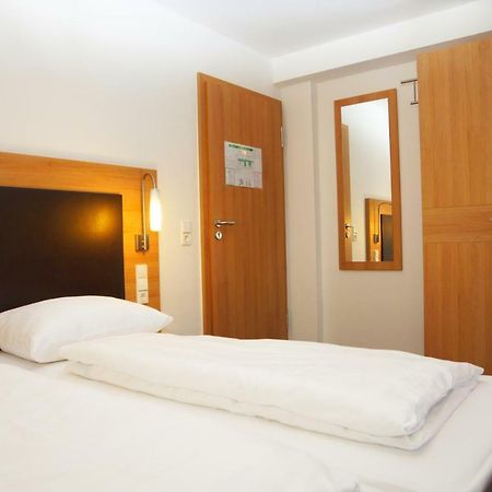 Hotel Krauthof Ludwigsburg Kültér fotó