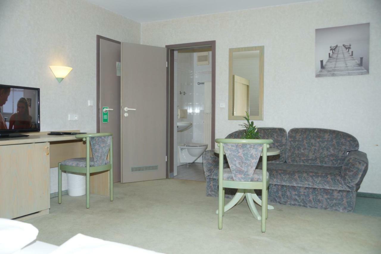 Hotel Krauthof Ludwigsburg Kültér fotó